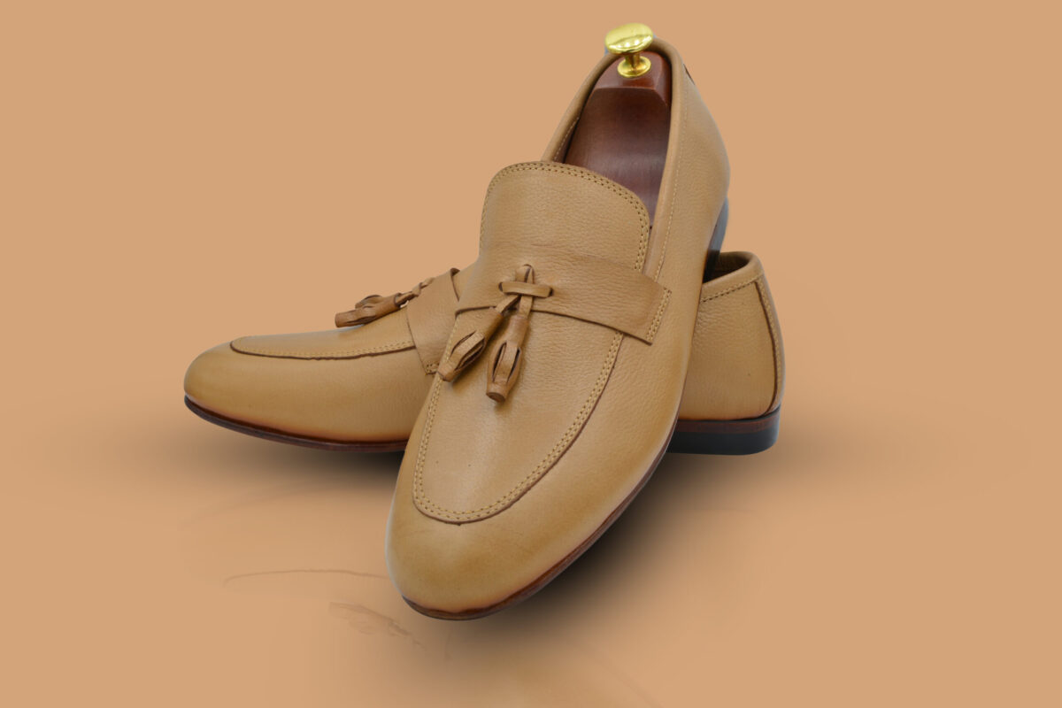 Milled Grain Tan Tassel Shoes