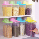 Large Food Storage Container with Cup- 1L - Image 2